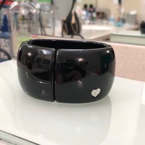 Black acrylic bracelet
